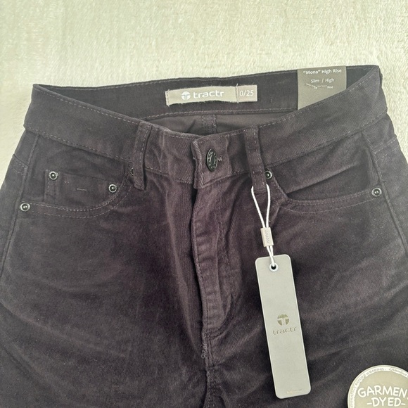 Tractr‎ Women's Dark Jeans - Picture 2 of 5